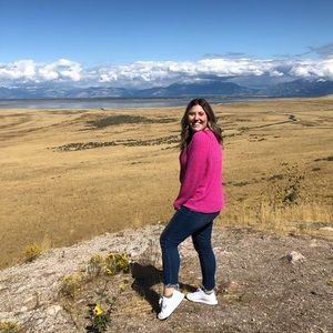 Meet your Posher, Noelle